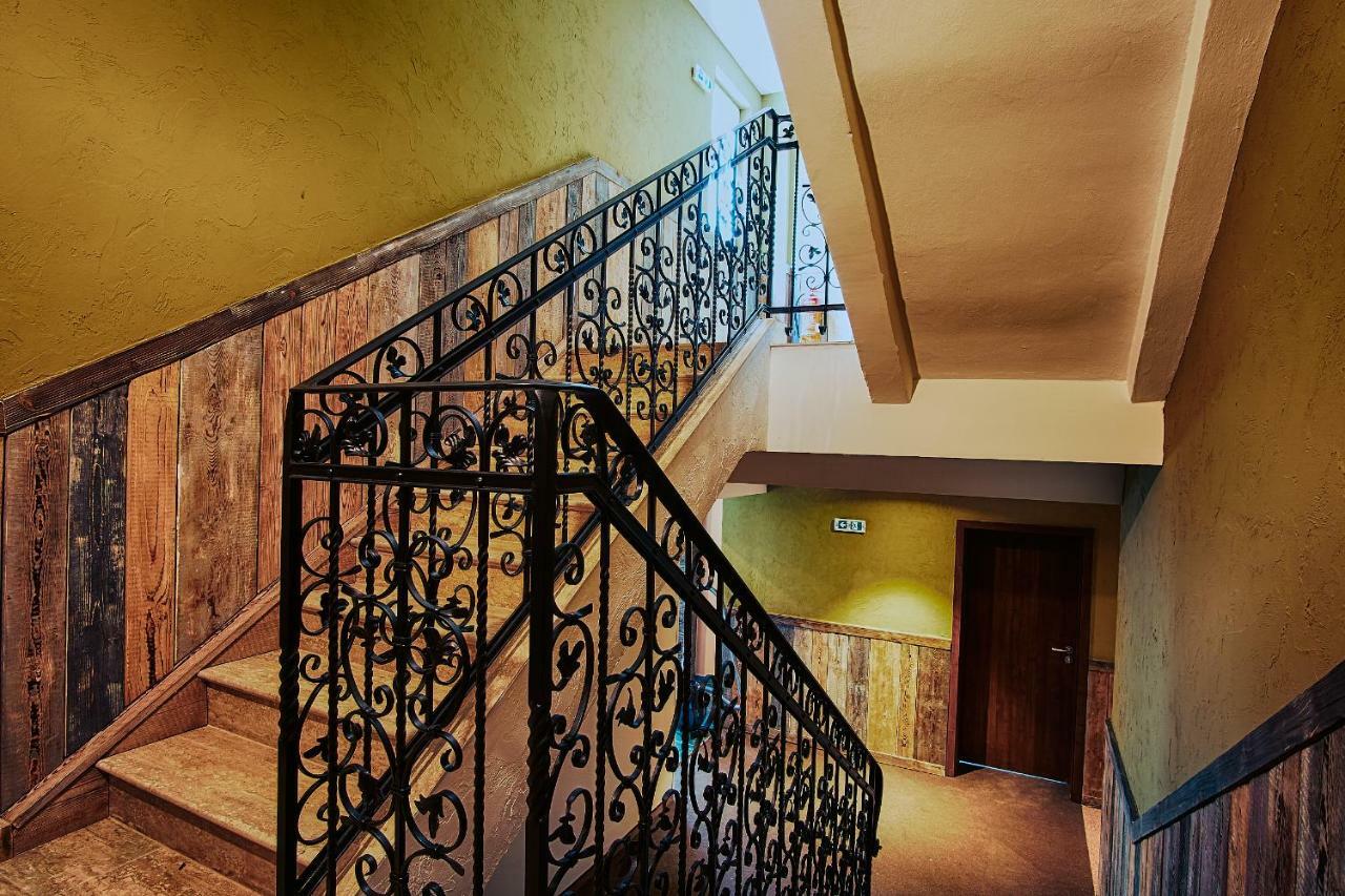 Penzion Berg Bratislava Exteriör bild